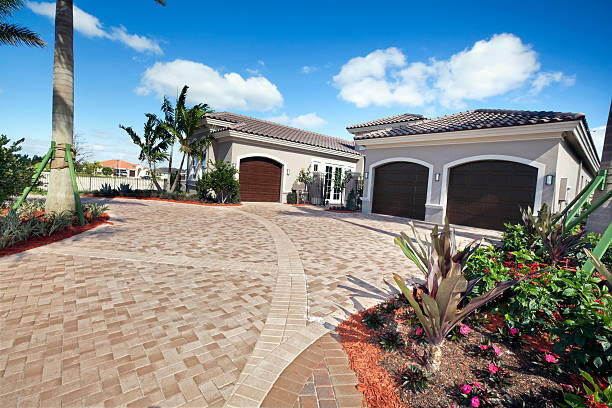 Best Driveway Paving Contractor  in Greenfield, MO